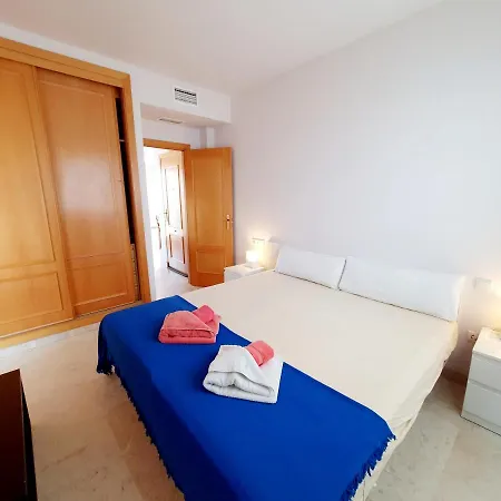 Carvajal Seafront Penthouse Appartement *