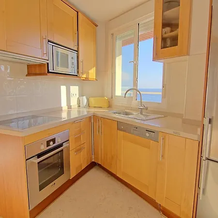 Appartement Carvajal Seafront Penthouse