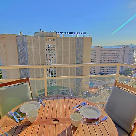 Appartement Carvajal Seafront Penthouse