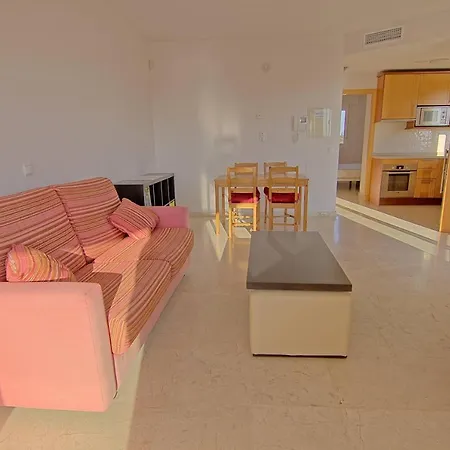Carvajal Seafront Penthouse Appartement *