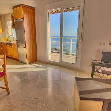 Appartement Carvajal Seafront Penthouse *