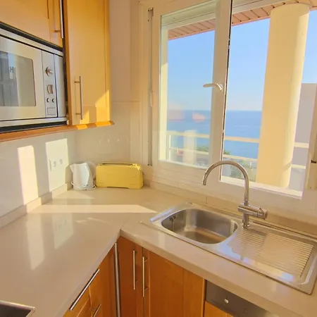 Carvajal Seafront Penthouse Appartement